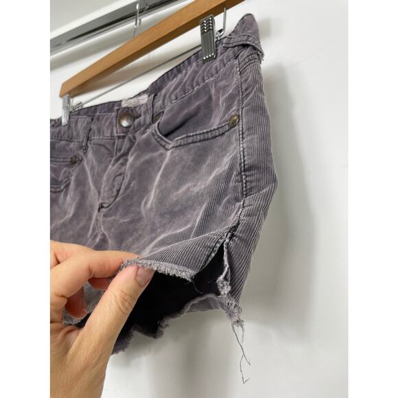 Free People Corduroy Cutoff Shorts Stone Washed Purple Maroon Size 26 - Picture 3 of 8